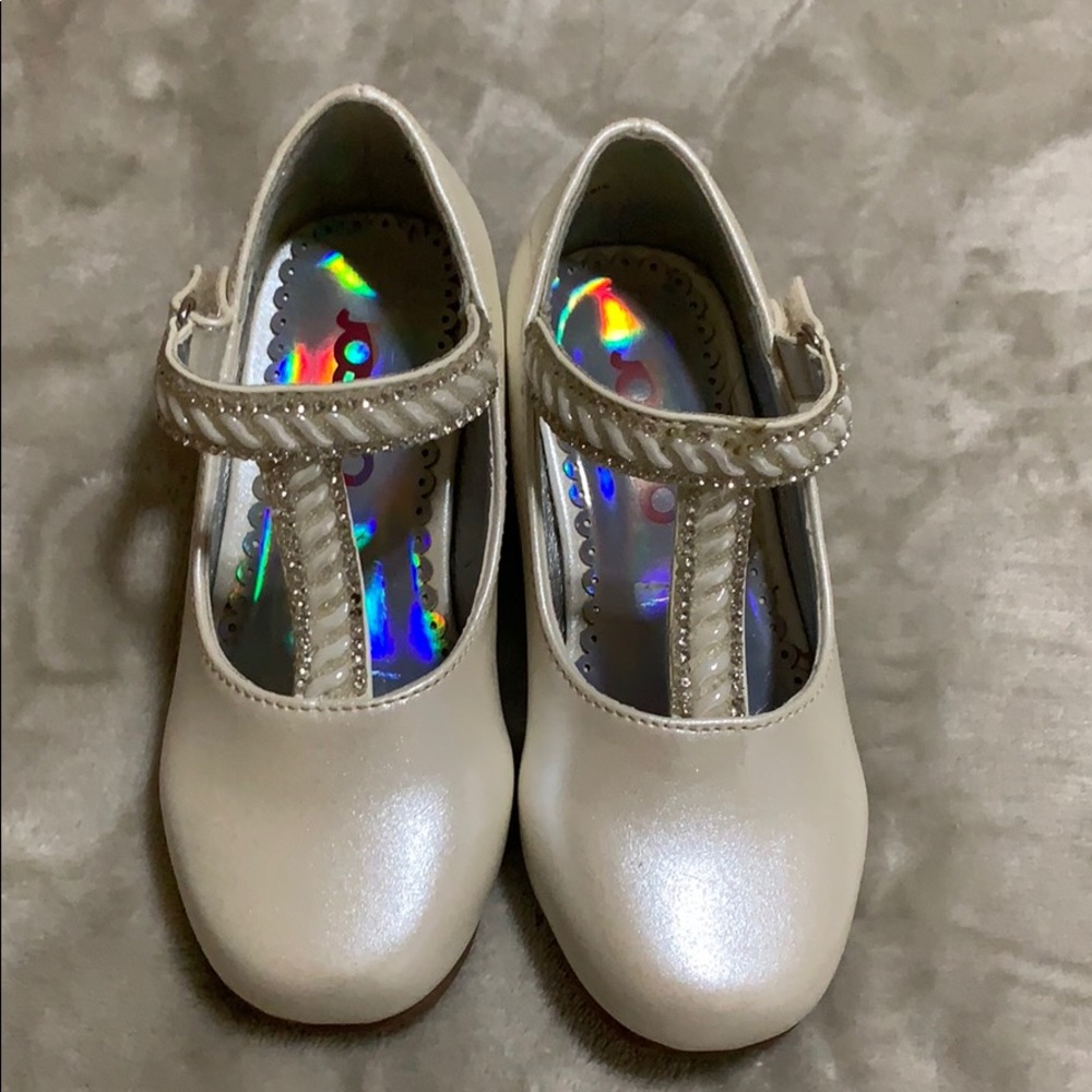 Toddler dress shoes